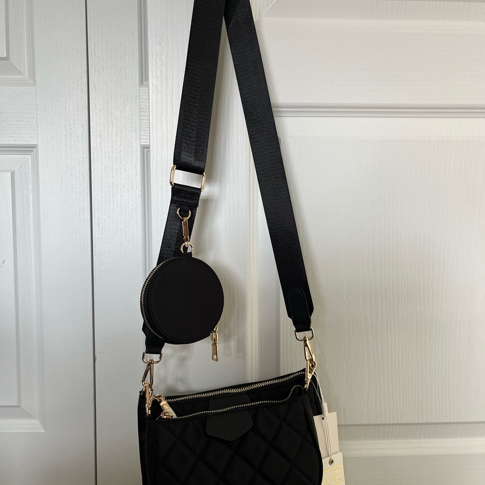 Urban Expressions 3-in-1 purse